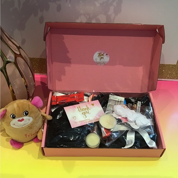 R and R Self-Care Box - Picture 2 of 2